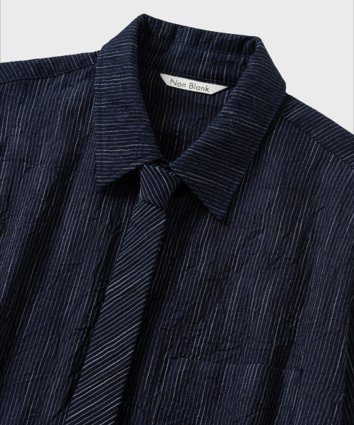 NONBLANK(ノンブランク)の「ナイトレーンHSシャツ_INDIGO(シャツ/ブラウス・メンズ・ダークネイビー・MEDIUM/LARGE/X-LARGE)」の4枚目の写真