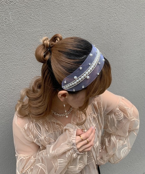 Dorry Doll(ドリードール)の「ビジューデザインカチューシャ(カチューシャ・レディース・ホワイト・FREE)」の9枚目の写真