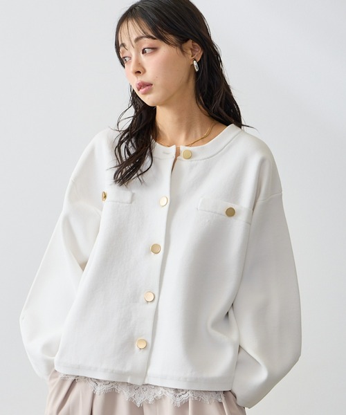 Anclear oui(アンクリアウィ)の「ゴールド釦スポンディッシュニットCD(カーディガン/ボレロ・レディース・Yellow/White/PINK/LT.Gray・F)」の11枚目の写真