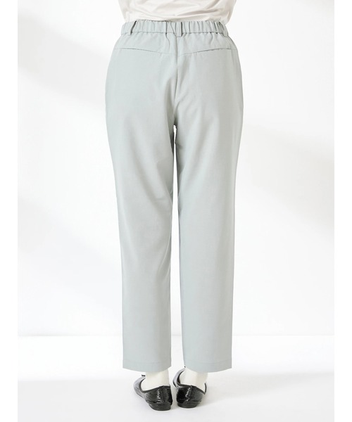 McGREGOR（マックレガー）の「Ｒｅｆｌａｘクロップドテーパードパンツ（その他パンツ・レディース・ネイビー/ライトブルー/ブラック・M/L）」の11枚目の写真