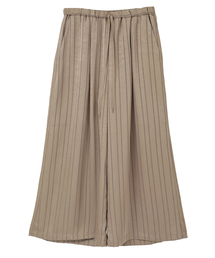 LOGEMENT DE CLAIRE（ロジュモンドクレール）の「タックイージーパンツ（その他パンツ）」