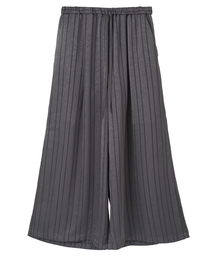 LOGEMENT DE CLAIRE（ロジュモンドクレール）の「タックイージーパンツ（その他パンツ）」