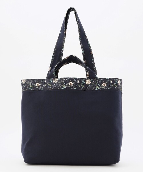 J.PRESS(ジェイプレス)の「【WEB限定・リバーシブル】LIBERTY キルティング トートバッグ(トートバッグ・レディース・ライトグレー系/ブラウン系/ネイビー系・F)」の10枚目の写真