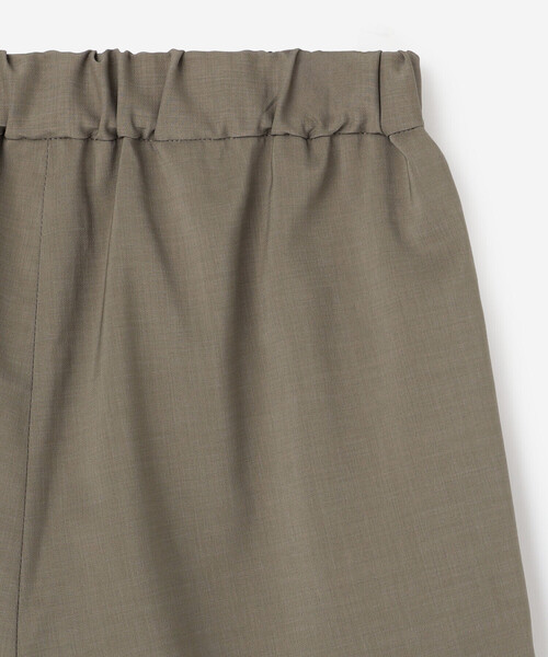 Morris & Sons(モリスアンドサンズ)の「MORRIS & SONS | ストレッチ イージーショーツ WOMEN(その他パンツ・レディース・グレイッシュベージュ/ネイビー・0/1)」の10枚目の写真