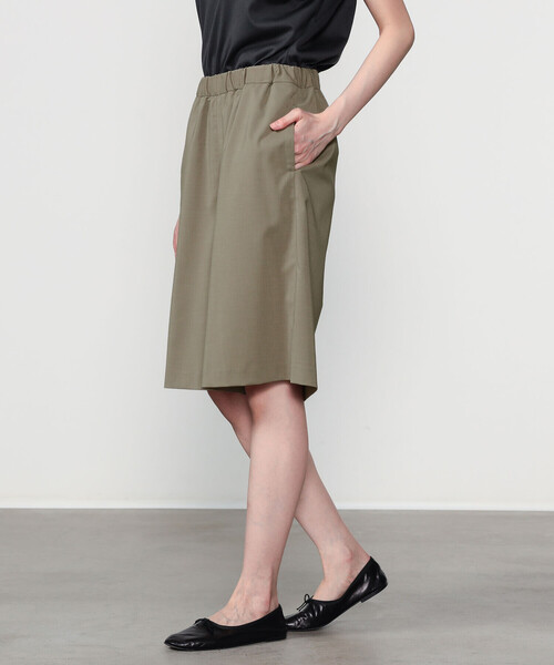 Morris & Sons(モリスアンドサンズ)の「MORRIS & SONS | ストレッチ イージーショーツ WOMEN(その他パンツ・レディース・グレイッシュベージュ/ネイビー・0/1)」の4枚目の写真