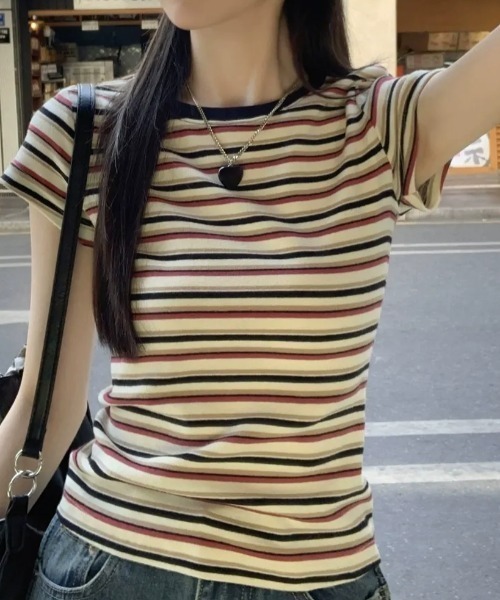 SHEPP（シープ）の「マルチボーダー配色タイト半袖Tシャツ（Tシャツ/カットソー・レディース・ネイビー/レッド・M/S）」の9枚目の写真