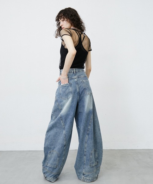 uyu.(ウユ)の「Dot Pattern Front Hole Sheer Top/ドット柄フロントホールシアートップス(Tシャツ/カットソー・レディース・ホワイト/ブラック・FREE)」の8枚目の写真
