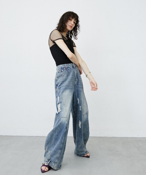 uyu.(ウユ)の「Dot Pattern Front Hole Sheer Top/ドット柄フロントホールシアートップス(Tシャツ/カットソー・レディース・ホワイト/ブラック・FREE)」の12枚目の写真