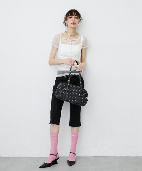 uyu.(ウユ)の「Dot Pattern Front Hole Sheer Top/ドット柄フロントホールシアートップス(Tシャツ/カットソー・レディース・ホワイト/ブラック・FREE)」の13枚目の写真