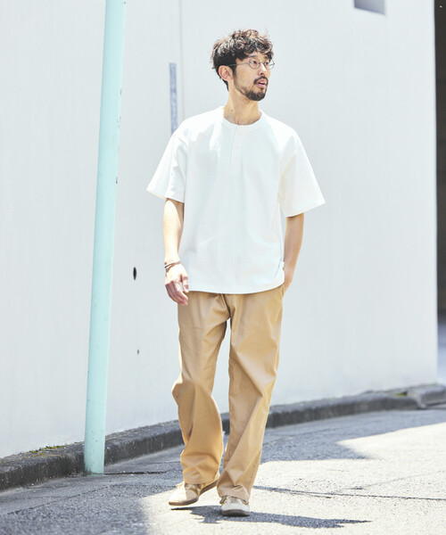 FREAK'S STORE(フリークスストア)の「HEAVY WEIGHT/ヘビーウェイト ショートスリーブ ヘンリーネック Tシャツ/10.5オンス(Tシャツ/カットソー・メンズ・ライトグレー/その他9/ホワイト/レッド/ブラック・LARGE/MEDIUM/SMALL)」の8枚目の写真