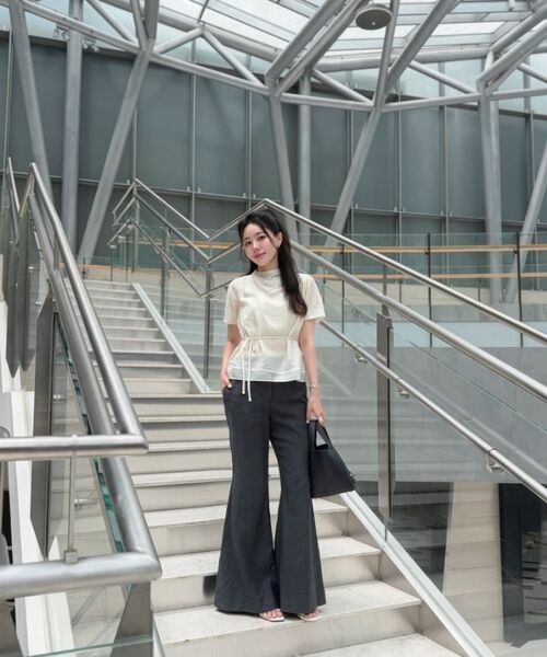 DEHEVE（デヘヴェ）の「Drape Strap Blouse [Cream]（シャツ/ブラウス・レディース・Cream・OS）」の3枚目の写真