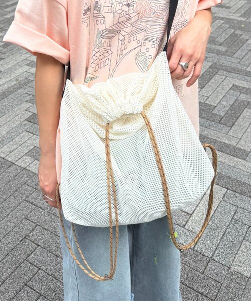 CIAOPANIC TYPY（チャオパニックティピー）の「【ユニセックス】3WAYメッシュバック（トートバッグ・レディース・ホワイト/ブルー/ブラック・ONE SIZE）」の7枚目の写真