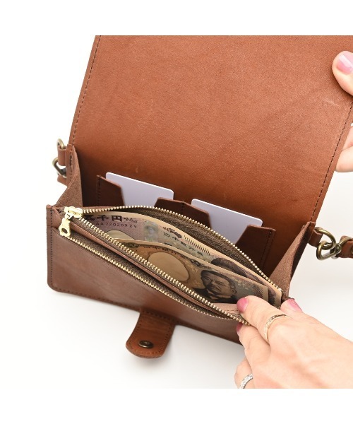 CLEDRAN(クレドラン)の「【本革 多機能】CL3993 PASA WALLET SHOULDER(ショルダーバッグ・レディース・ライトグレー/ブラック/ブラウン・FREE)」の16枚目の写真