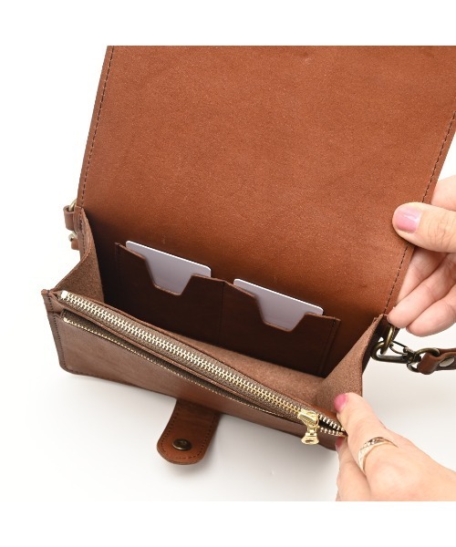 CLEDRAN(クレドラン)の「【本革 多機能】CL3993 PASA WALLET SHOULDER(ショルダーバッグ・レディース・ライトグレー/ブラック/ブラウン・FREE)」の17枚目の写真