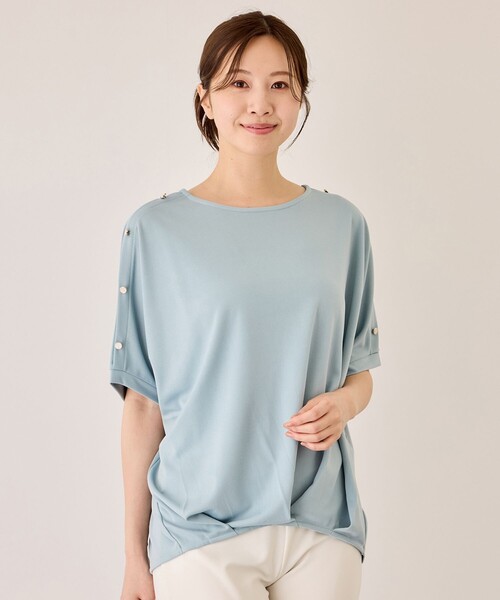Jayro(ジャイロ)の「金釦裾タックプルオーバー(Tシャツ/カットソー・レディース・グリーン/ブルー/ホワイト/ブラック・M)」の4枚目の写真