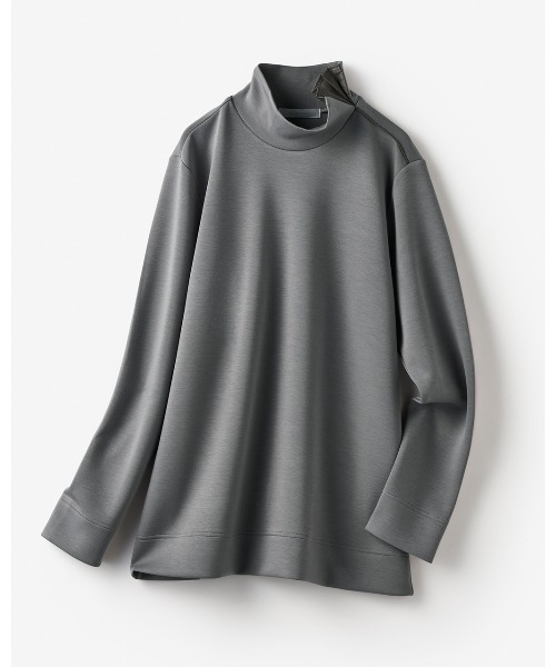 DoCLASSE( ドゥクラッセ)の「シルキーダンボール・異素材ハイネック(Tシャツ/カットソー・レディース・ブルー/トップグレー/ライトベージュ/グレー/ダークネイビー・LL/3L/L/M/S/XL/XXL)」の13枚目の写真