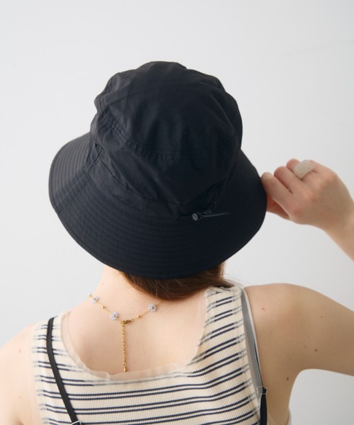 Crisp(クリスプ)の「basic bucket hat / ベーシックバケットハット(ハット・レディース・ブラック/ベージュ・FREE)」の4枚目の写真