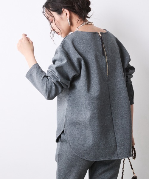 CHIC STYLE(シックスタイル)の「バックジップクルーネックカットソー<大きいサイズ有>シックスタイル(Tシャツ/カットソー・レディース・ブラック/グレー・5L/4L/3L/LL/L/M)」の8枚目の写真