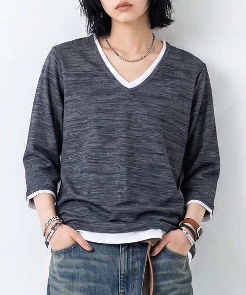 B.I.D.（ビーアイディー）の「《Bd》レイヤード風 Vネック7分袖Tシャツ（Tシャツ/カットソー・メンズ・ネイビー/ブラック/グレー・X-LARGE/MEDIUM）」の8枚目の写真
