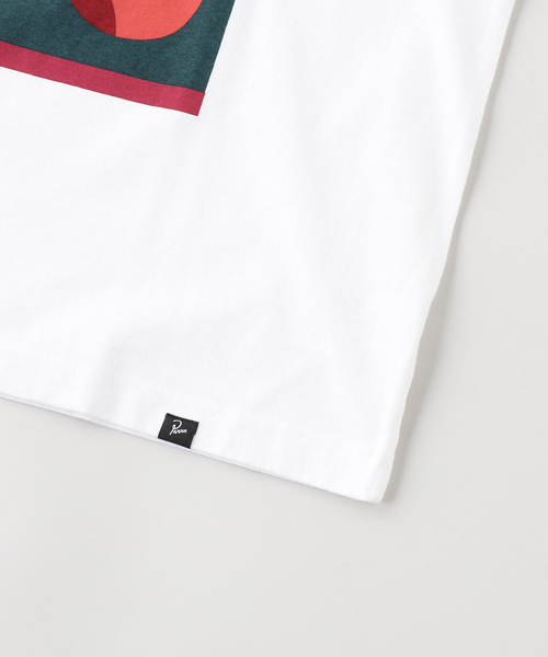 By Parra(バイパラ)の「by Parra Basketball t-shirt(Tシャツ/カットソー・メンズ・ホワイト・MEDIUM/LARGE)」の3枚目の写真