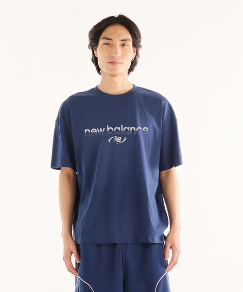 NEW BALANCE（ニューバランス）の「Trackside ショートスリーブTシャツ（Tシャツ/カットソー・メンズ・ネイビー/ホワイト・XX-LARGE/X-LARGE/LARGE/MEDIUM/SMALL）」の2枚目の写真