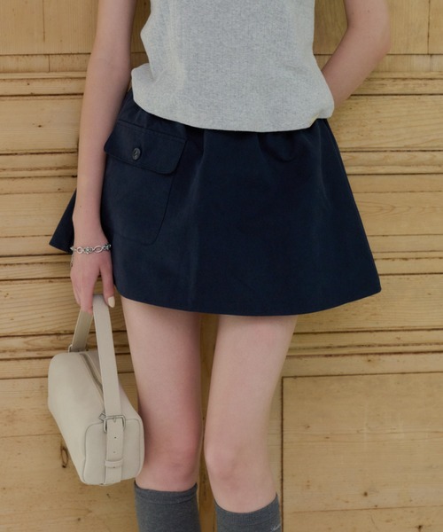 GIUNON(ジウノン)の「fluffy pocket skirt pants / フラッフィーポケットスカートパンツ(スカート・レディース・ベージュ/ブラック/ネイビー・FREE)」の3枚目の写真