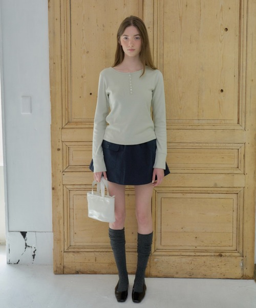 GIUNON(ジウノン)の「fluffy pocket skirt pants / フラッフィーポケットスカートパンツ(スカート・レディース・ベージュ/ブラック/ネイビー・FREE)」の21枚目の写真