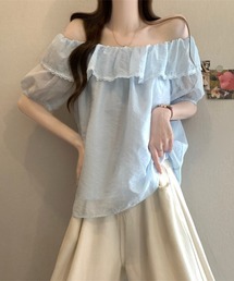 オフショルダーフリルブラウス