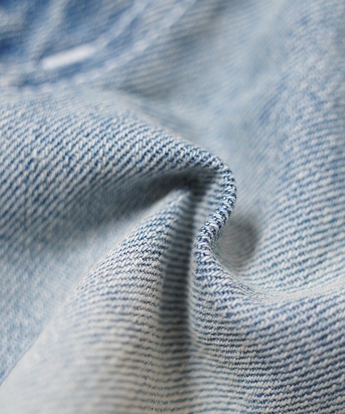 1111clothing(ワンフォークロージング)の「クラッシュデニム ショートパンツ / Distressed Denim Shorts(その他パンツ・レディース・ダークブルー/ライトブルー/ブラック・S/M/L)」の5枚目の写真