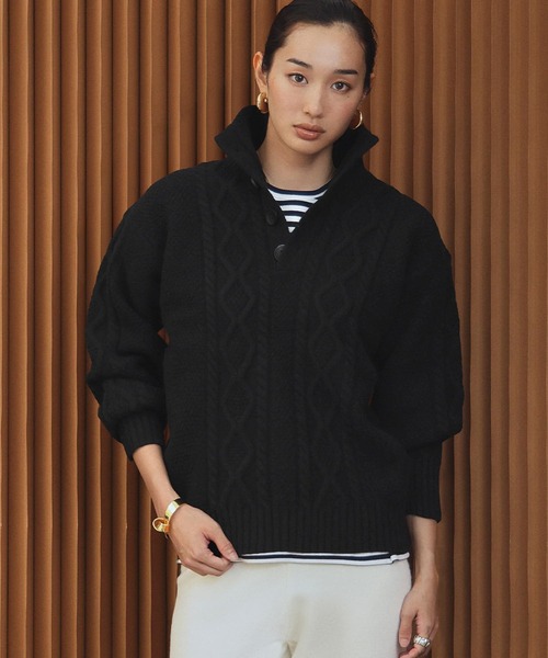 ELFRANK(エルフランク)の「【2026AW】【M~Lサイズ展開】ハイネックケーブル編みニット(ニット/セーター・レディース・ブラック/グレー/アイボリー・L/M)」の2枚目の写真