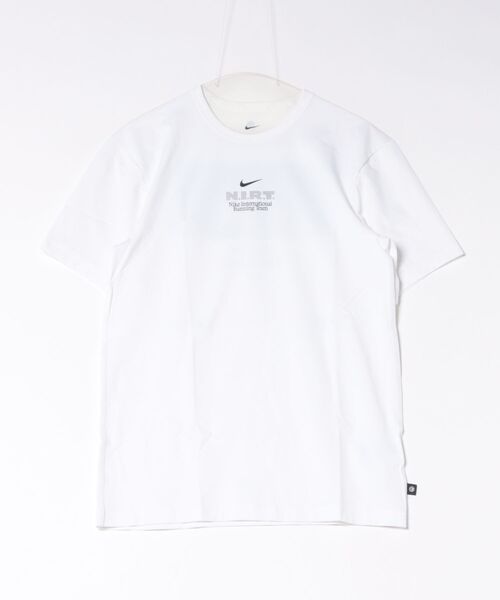 NIKE(ナイキ)の「《NIKEアパレル》ASMNKDFUVHYVRSNIRTSS(Tシャツ/カットソー・メンズ・ホワイト・L/XL/2XL)」の1枚目の写真