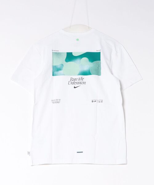 NIKE(ナイキ)の「《NIKEアパレル》ASMNKDFUVHYVRSNIRTSS(Tシャツ/カットソー・メンズ・ホワイト・L/XL/2XL)」の2枚目の写真