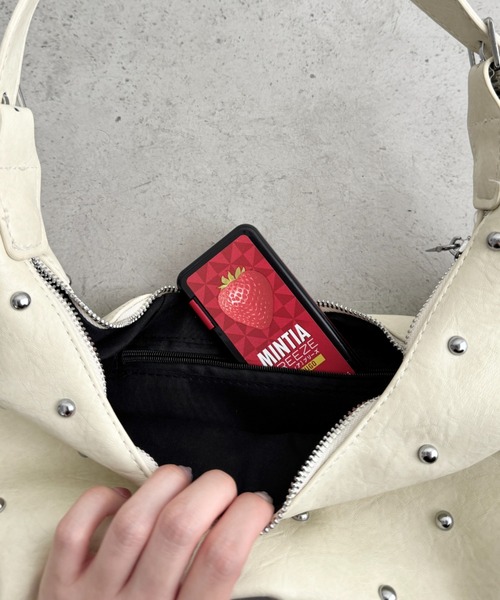 wears(ウェアーズ)の「2way スタッズショルダーバッグ(ショルダーバッグ・レディース・アイボリー/ブラウン/ブラック/ダークブラウン・FREE)」の16枚目の写真