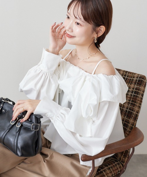 archives(アルシーヴ)の「チェックアソートBIGリボンオフショルBL(シャツ/ブラウス・レディース・ブラウン/オフホワイト/ブラック/ブルー・MEDIUM)」の2枚目の写真