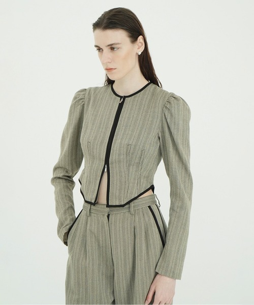 CLANE(クラネ)の「HERRINGBONE CORSET DETAIL TOPS(その他トップス・レディース・ブラック/その他・1/2)」の11枚目の写真