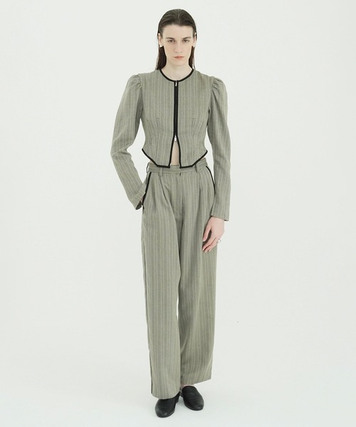 CLANE(クラネ)の「HERRINGBONE CORSET DETAIL TOPS(その他トップス・レディース・ブラック/その他・1/2)」の10枚目の写真