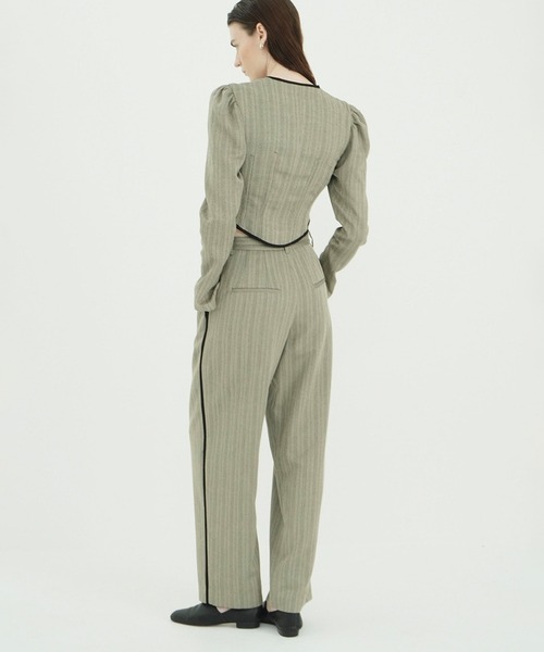 CLANE(クラネ)の「HERRINGBONE CORSET DETAIL TOPS(その他トップス・レディース・ブラック/その他・1/2)」の7枚目の写真