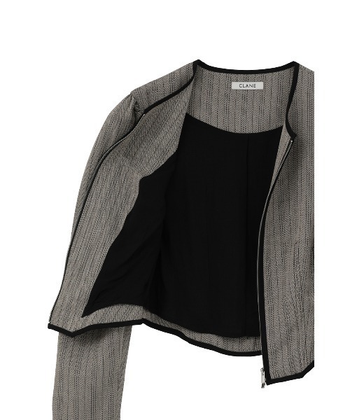 CLANE(クラネ)の「HERRINGBONE CORSET DETAIL TOPS(その他トップス・レディース・ブラック/その他・1/2)」の22枚目の写真
