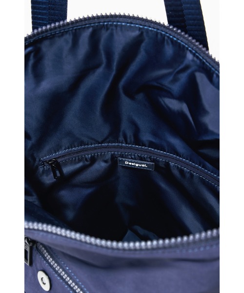 Desigual(デシグアル)の「Navy Voyager Tote Bag / ネイビーボヤージャートートバッグ(バックパック/リュック・レディース・ブルー・FREE)」の5枚目の写真
