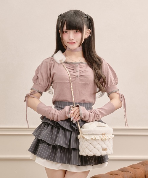Pal elfy(パルエルフィー)の「ビジュー付きファーバニティバッグ(ショルダーバッグ・レディース・アイボリー/ブラック/ピンク・フリー)」の7枚目の写真