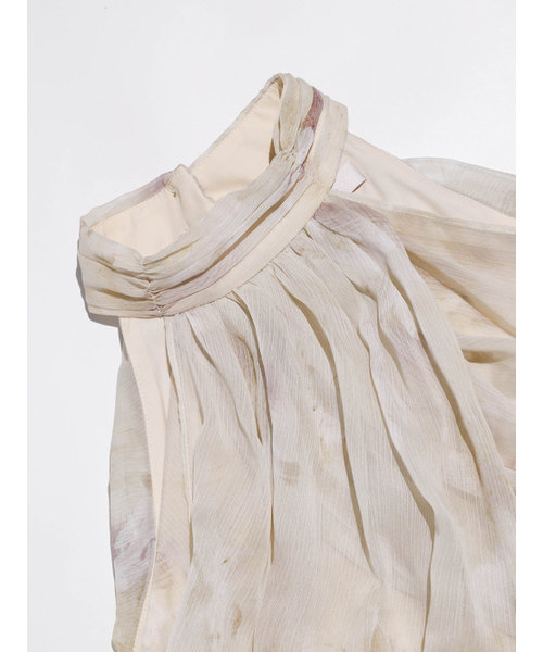 SINCETHEN(シンスゼン)の「MYSTIC ホルターネックブラウス(シャツ/ブラウス・レディース・その他・SMALL/MEDIUM/LARGE)」の12枚目の写真