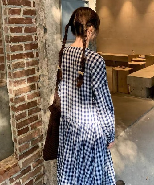 Aelina(エリナ)の「チェック柄長袖ワンピース(ワンピース・レディース・ブラック・FREE)」の22枚目の写真