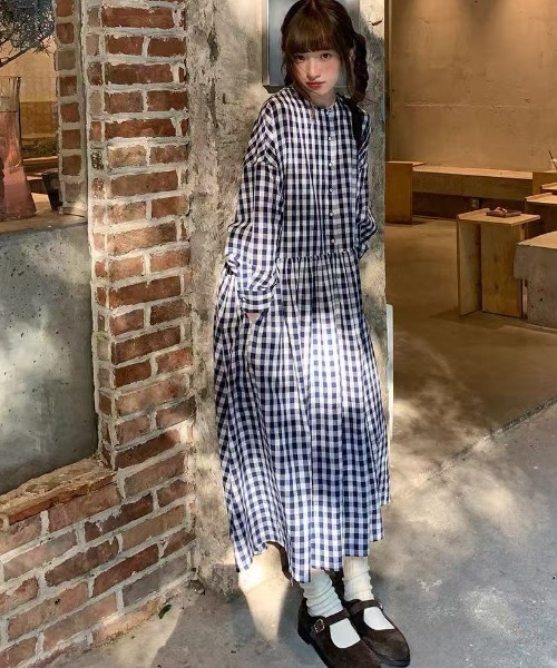 Aelina(エリナ)の「チェック柄長袖ワンピース(ワンピース・レディース・ブラック・FREE)」の16枚目の写真