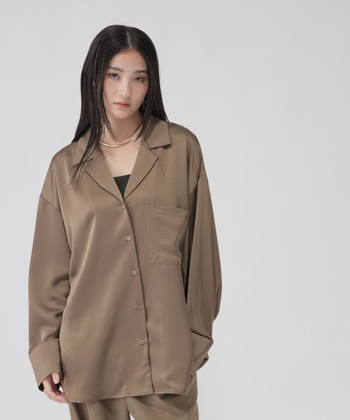 GLOBAL WORK（グローバルワーク）の「BIGサテンシャツ/1052119（シャツ/ブラウス・レディース・ホワイト系その他2/モカ・LARGE/MEDIUM）」の22枚目の写真