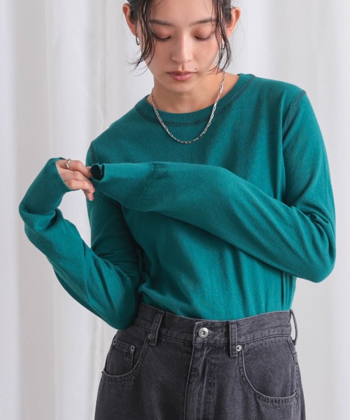 for/c（フォーシー）の「コットン100クルーネックトップス【サスティナブル】（ニット/セーター・レディース・オフホワイト/ネイビー/パープル/ブラック/グリーン・LL/L/M）」の7枚目の写真