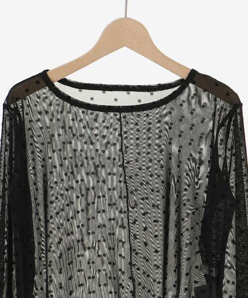 MAJESTIC LEGON(マジェスティックレゴン)の「チュールシアートップス(Tシャツ/カットソー・レディース・アイボリー/ホワイト系その他2/ブラック系その他/ブラック・MEDIUM)」の16枚目の写真