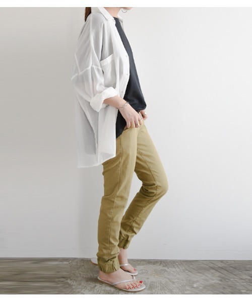 and it_（アンドイット）の「ストレッチコットンツイルジョガ―パンツ（その他パンツ・レディース・ブラック/カーキ/ベージュ・L/3L/4L/LL/M）」の20枚目の写真