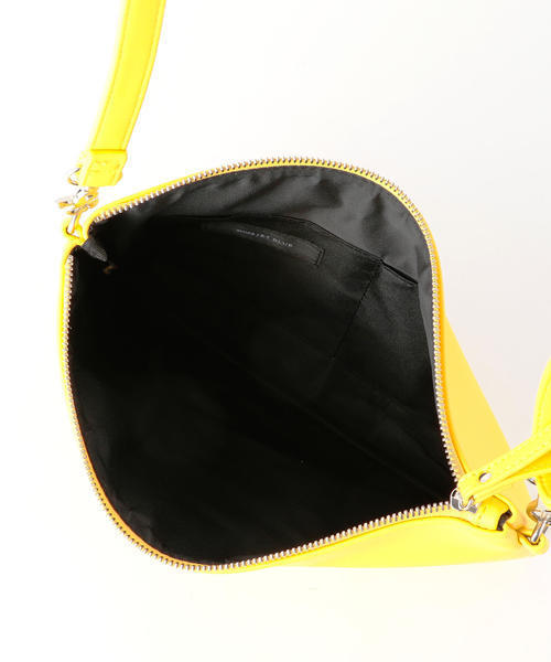 SHIPS JET BLUE(シップスジェットブルー)の「SHIPS JET BLUE: 2WAY クラッチ/ショルダーバッグ(ショルダーバッグ・メンズ・ブラック/ブルー/ブラウン/イエロー/ネイビー・ONE SIZE)」の14枚目の写真