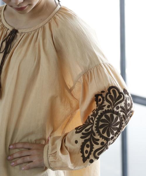 coen(コーエン)の「【Market】コットン袖エンブロイダリーブラウスⅡ(シャツ/ブラウス・レディース・ベージュ/オフホワイト・FREE)」の11枚目の写真