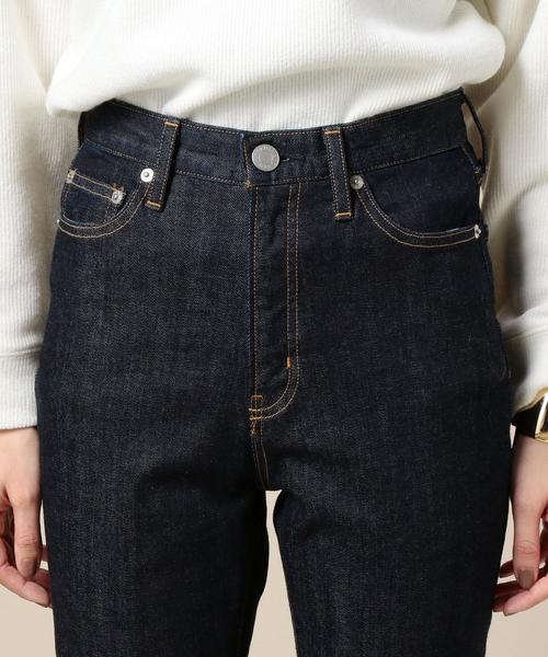 BEAUTY&YOUTH UNITED ARROWS(ビューティーアンドユースユナイテッドアローズ)の「BY ハイウエストデニムテーパードパンツ(デニムパンツ・レディース・ネイビー/ブラック・LARGE/MEDIUM/SMALL)」の7枚目の写真